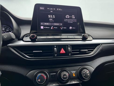 Used 2022 Kia Forte LXS image 45