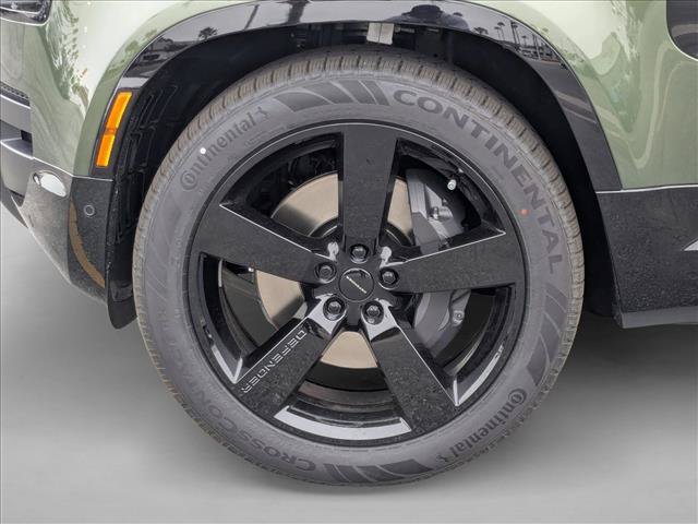 New 2026 Land Rover Defender 110 X-Dynamic SE AWD/4WD image 10