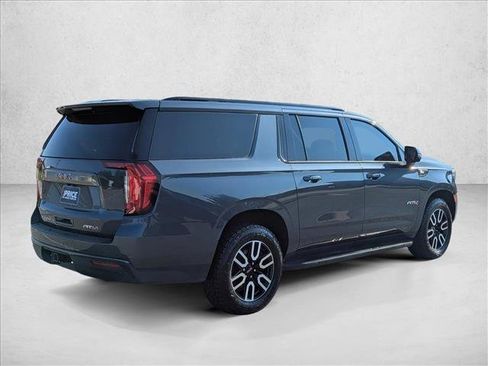 Used 2021 GMC Yukon XL AT4 w/ Technology Package AWD/4WD image 5