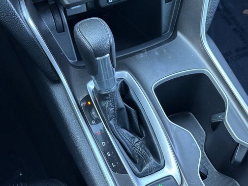 Used 2019 Honda Accord EX image 18