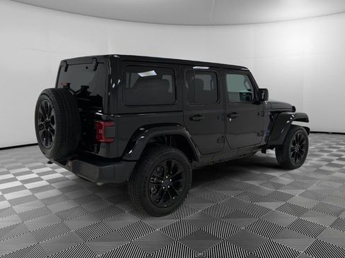 Used 2025 Jeep Wrangler Unlimited Sahara w/ Safety Group image 3