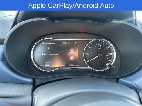 Used 2025 Nissan Versa SV image 11