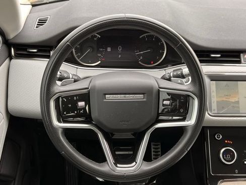 Used 2022 Land Rover Range Rover Evoque R-Dynamic S image 12