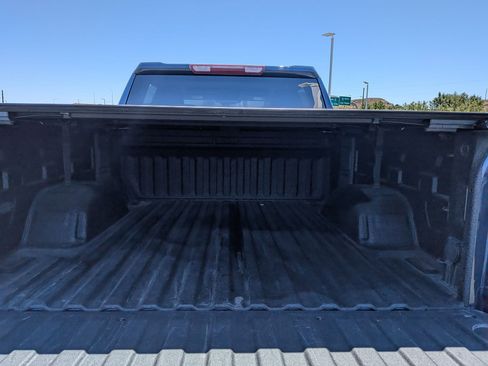 Used 2022 Chevrolet Silverado 1500 Custom Trail Boss AWD/4WD image 26