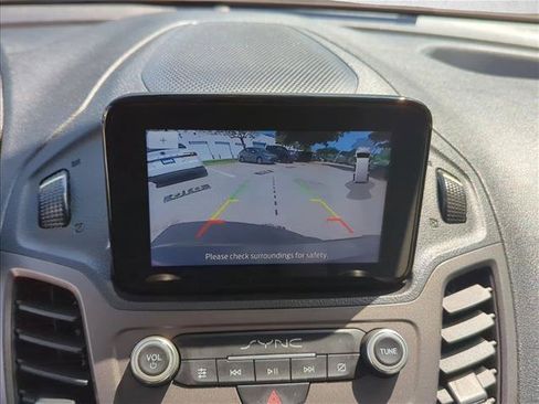 Used 2019 Ford Transit Connect XLT FWD image 16