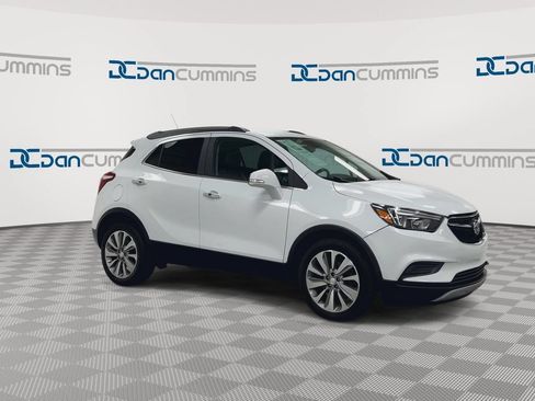 Used 2019 Buick Encore Preferred FWD image 2