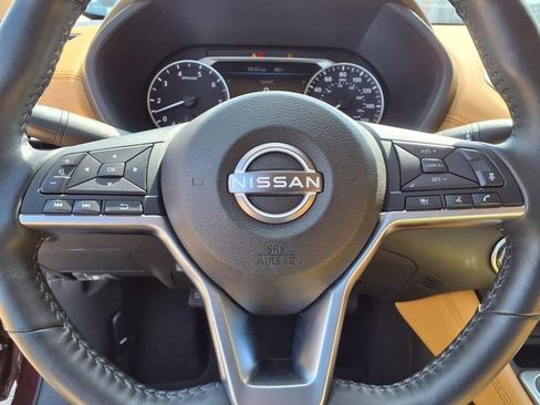 Certified 2025 Nissan Sentra SV w/ SV Premium Package FWD image 10