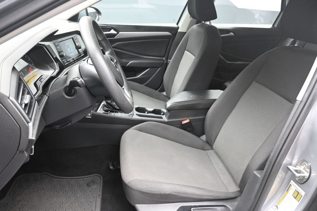 Used 2021 Volkswagen Jetta S w/ Driver Assistance Package FWD image 18