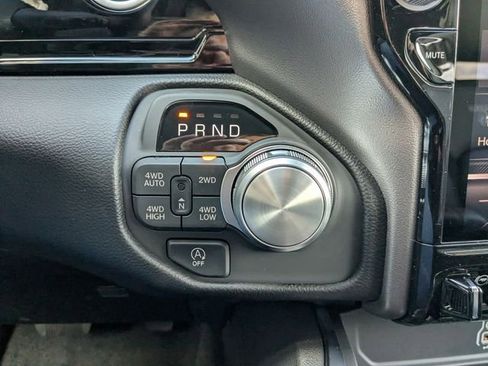 New 2026 RAM 1500 Laramie AWD/4WD image 15