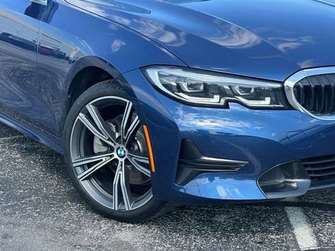 Used 2022 BMW 330i xDrive Sedan w/ Premium Package 2 AWD/4WD image 10