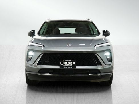 Used 2025 Buick Envision Sport Touring image 9