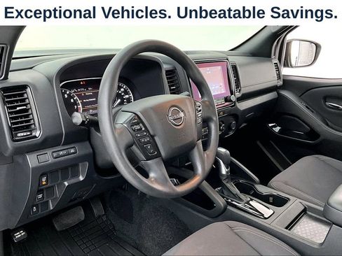 Used 2023 Nissan Frontier SV w/ Midnight Edition Package RWD image 16