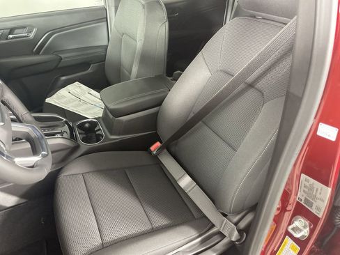 New 2026 GMC Canyon Elevation w/ Convenience Package image 19