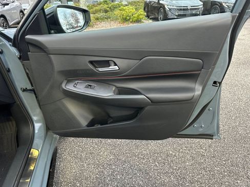 New 2026 Nissan Sentra SR w/ Floor Mat Package image 14