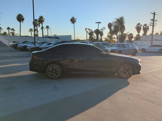 Used 2026 BMW i5 M60 w/ Executive Package AWD/4WD image 4