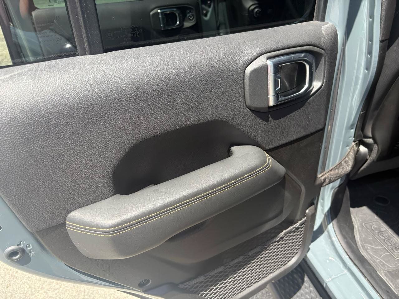 Used 2025 Jeep Gladiator Sport AWD/4WD image 42