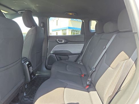 Used 2024 Jeep Compass Sport AWD/4WD image 11
