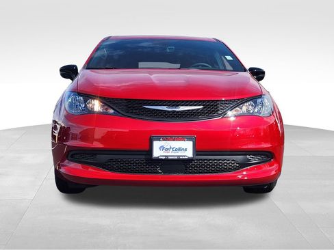 New 2026 Chrysler Voyager LX FWD image 2