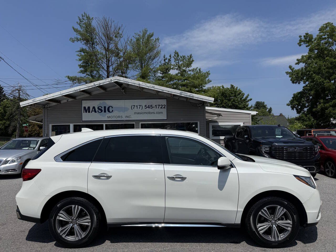 Used 2019 Acura MDX SH-AWD image 3