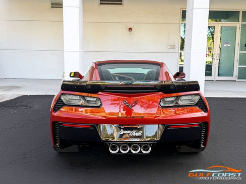 Used 2015 Chevrolet Corvette Z06 w/ 3LZ Preferred Equipment Group image 57