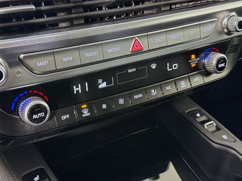 Used 2022 Kia Telluride EX w/ EX Premium Package image 17