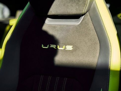 Used 2024 Lamborghini Urus Performante AWD/4WD image 50