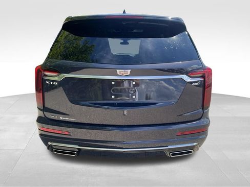 Certified 2025 Cadillac XT6 Premium Luxury AWD/4WD image 5