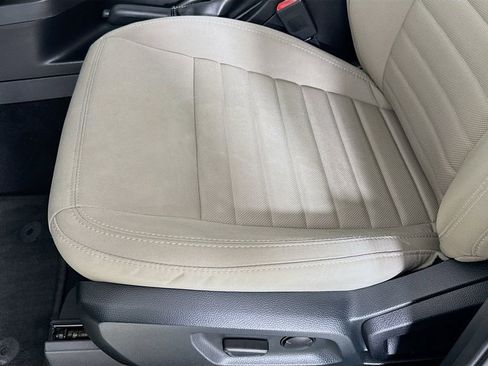 Used 2022 Ford Ranger XLT w/ Equipment Group 302A High image 21