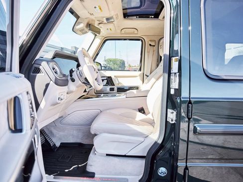 Used 2025 Mercedes-Benz G 63 AMG 4MATIC image 45