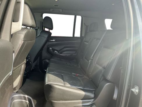 Used 2019 GMC Yukon XL SLT AWD/4WD image 13