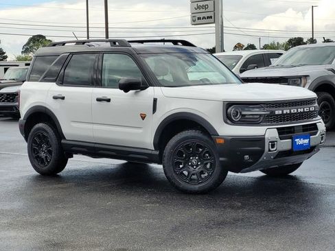 New 2026 Ford Bronco Sport Badlands image 2