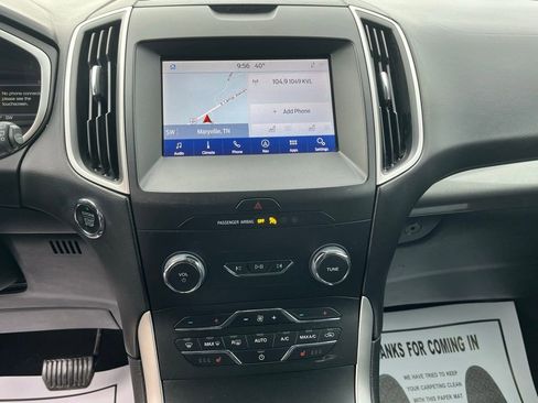 Used 2020 Ford Edge SEL image 15