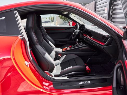Used 2023 Porsche 911 GT3 RWD image 23
