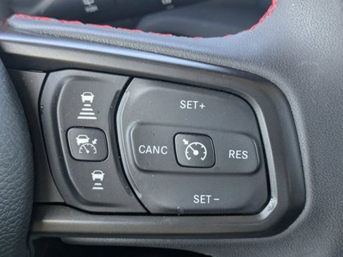 Used 2024 Jeep Wrangler Unlimited Rubicon image 22