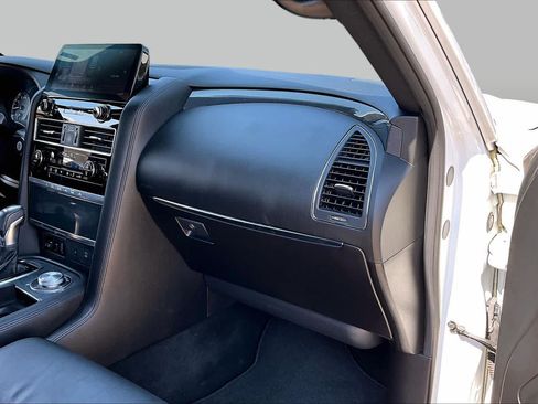 Used 2023 Nissan Armada SL w/ Midnight Edition Package AWD/4WD image 18