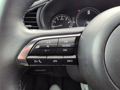 Used 2025 MAZDA MAZDA3 s image 20