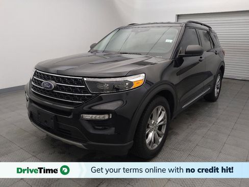 Used 2020 Ford Explorer XLT w/ Equipment Group 202A RWD image 1