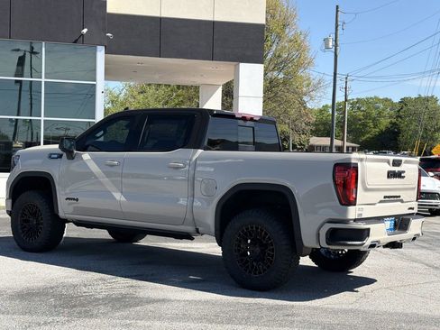 New 2026 GMC Sierra 1500 AT4 w/ Technology Package AWD/4WD image 21