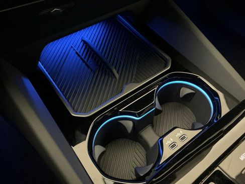 New 2026 BMW 530i w/ Premium Package image 13