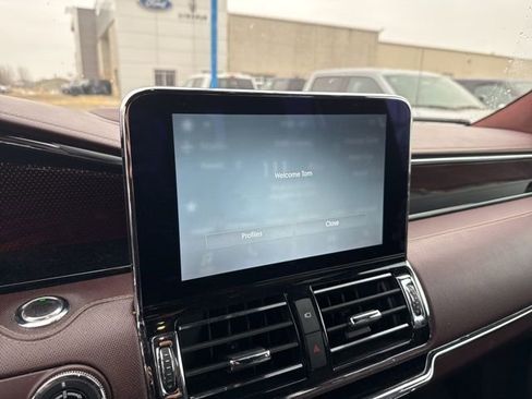 Used 2018 Lincoln Navigator Black Label image 18