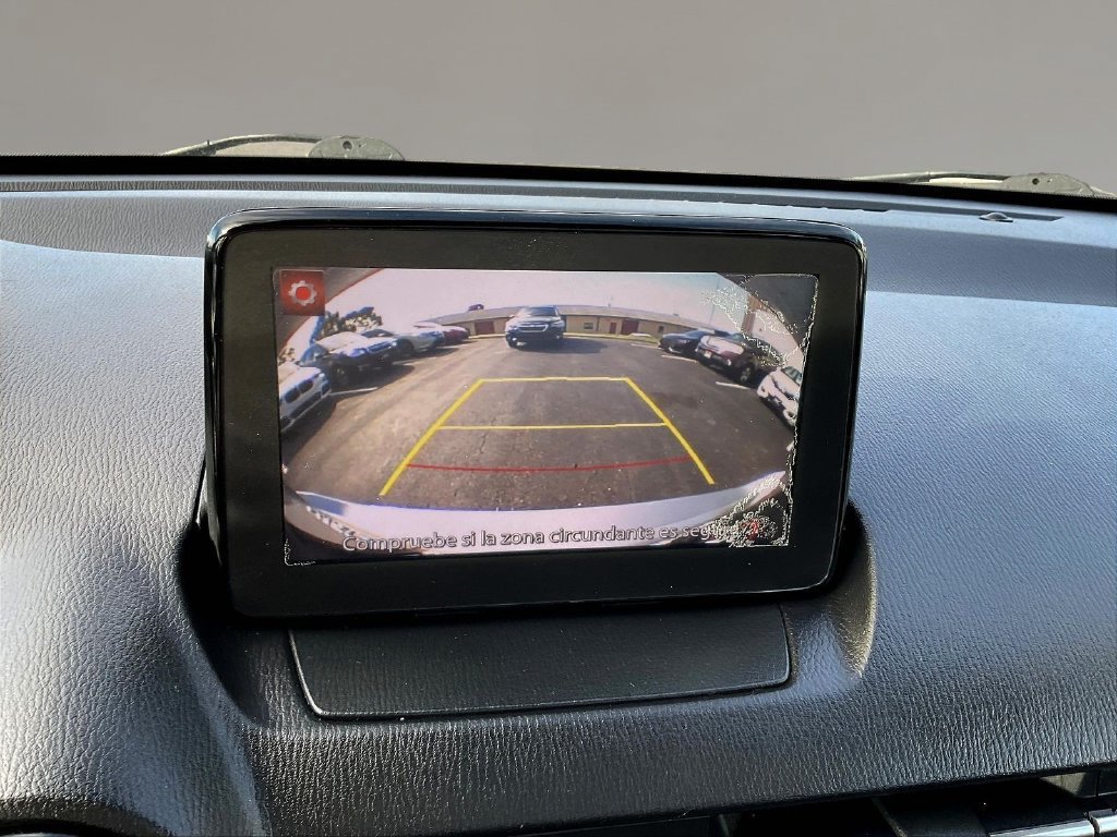 Used 2019 Toyota Yaris LE FWD image 14