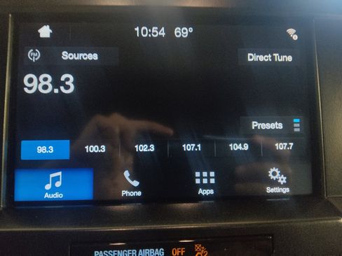 Used 2017 Ford F150 XLT w/ Equipment Group 301A Mid AWD/4WD image 25