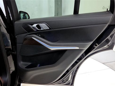 Used 2020 BMW X5 xDrive40i w/ Convenience Package image 19