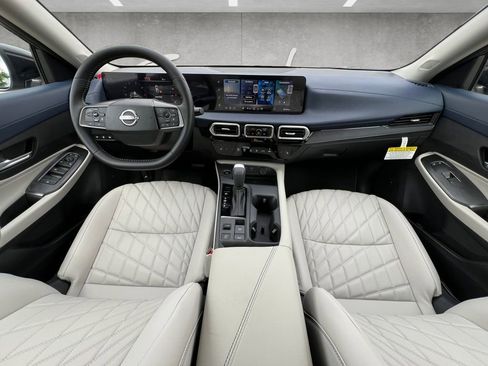 New 2026 Nissan Sentra SL FWD image 20