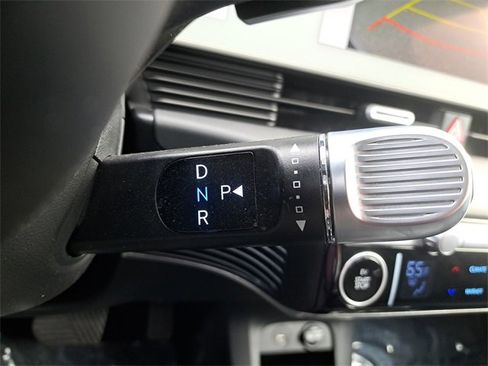 Used 2023 Hyundai Ioniq 5 SE image 29