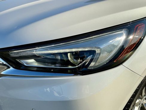 Used 2021 Buick Enclave Avenir w/ Avenir Technology Package image 10