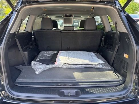 Used 2015 Toyota Highlander XLE AWD/4WD image 11