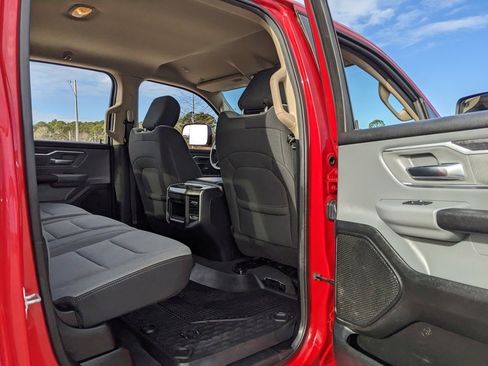 Used 2019 RAM 1500 Big Horn image 41