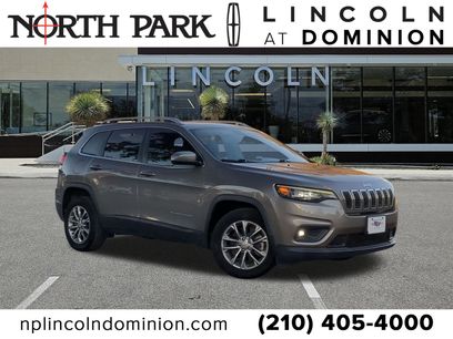 Used 2019 Jeep Cherokee Latitude Plus w/ Comfort/Convenience Group