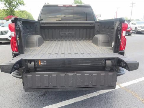 Used 2024 Chevrolet Silverado 1500 High Country w/ Technology Package AWD/4WD image 25